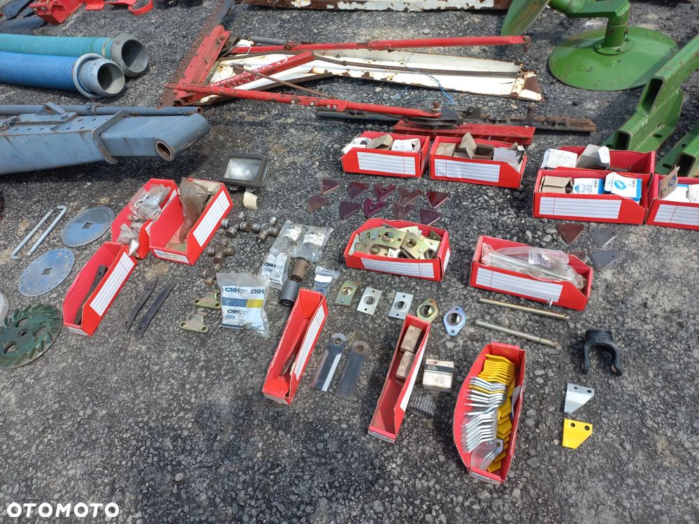 Most tył do kombajnu,Dyszel do przyczepy,prasy,talerzówki,sztywny,173-0020-002,ośka,rama kuhn master,belka tylna do kombajnu,zwolnica,ramiona tuza,tuz na tył,wąż ssąco tłoczący,rozlewak,tarczki wysiewu,bima sea90 przystawka pompy odbioru mocy,mf32,lawerda,case,prasa galigani,gaspardo,wałki,koła zębate,rolka zwijająca john deere,394488 hydac,cewka,17111041 przekładnia rozsiewacza amazone,osłona kosy,1896130 boczek podwójny,2896130 sprężyna podbieracza,403600 neymeyer,200447 stabilizator valtra,amd 3091300 tuba teleskopowa amazone,g19204000 redlica,1320-03-02.01-2R' silnik hydrauliczny paszowozu kuhn - 29