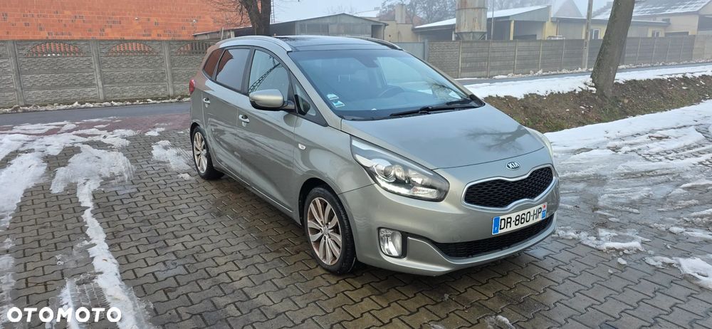 Kia Carens 1.7 CRDi 115 Dream-Team Edition - 4