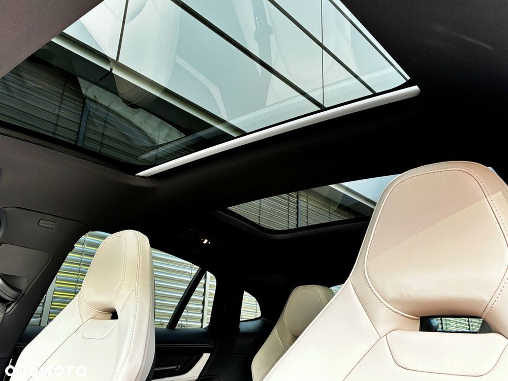 Porsche Panamera - 24