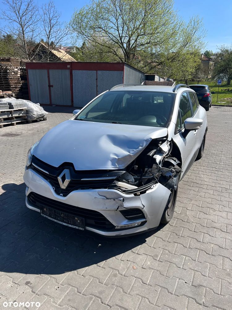 Renault Clio - 2