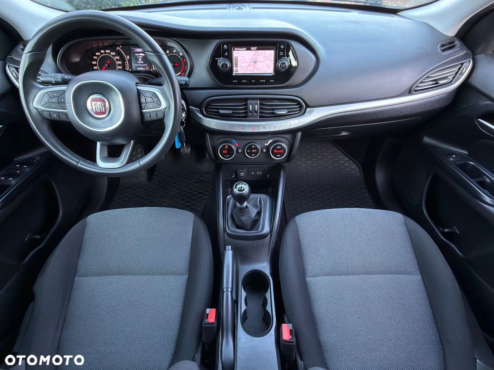 Fiat Tipo 1.4 16v Easy EU6d - 5
