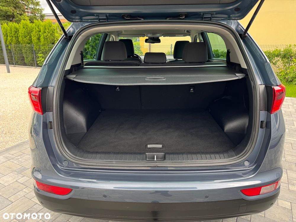 Kia Sportage 1.6 GDI 2WD DREAM-TEAM EDITION - 17