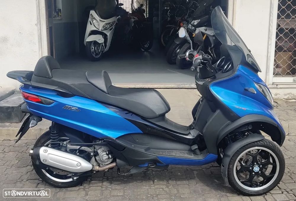 Piaggio MP3 300 (Carta A2) - 3
