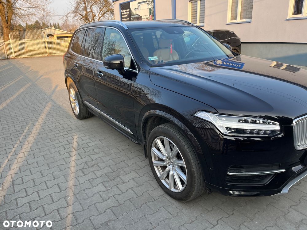 Volvo XC 90 - 3