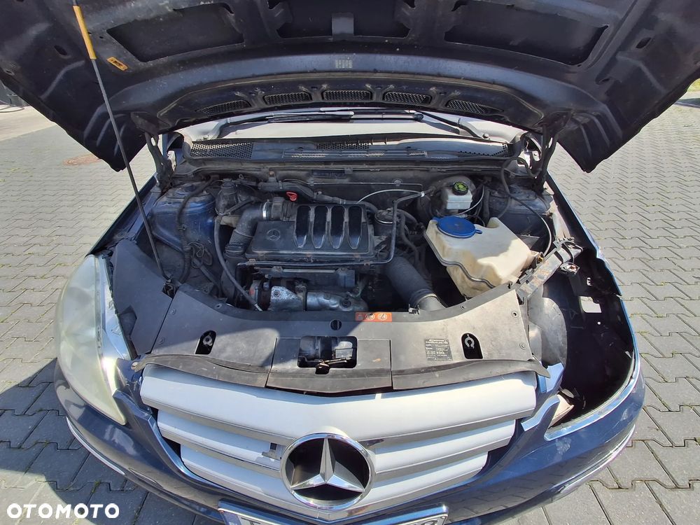 Mercedes-Benz Klasa B 180 CDI Autotronic - 9