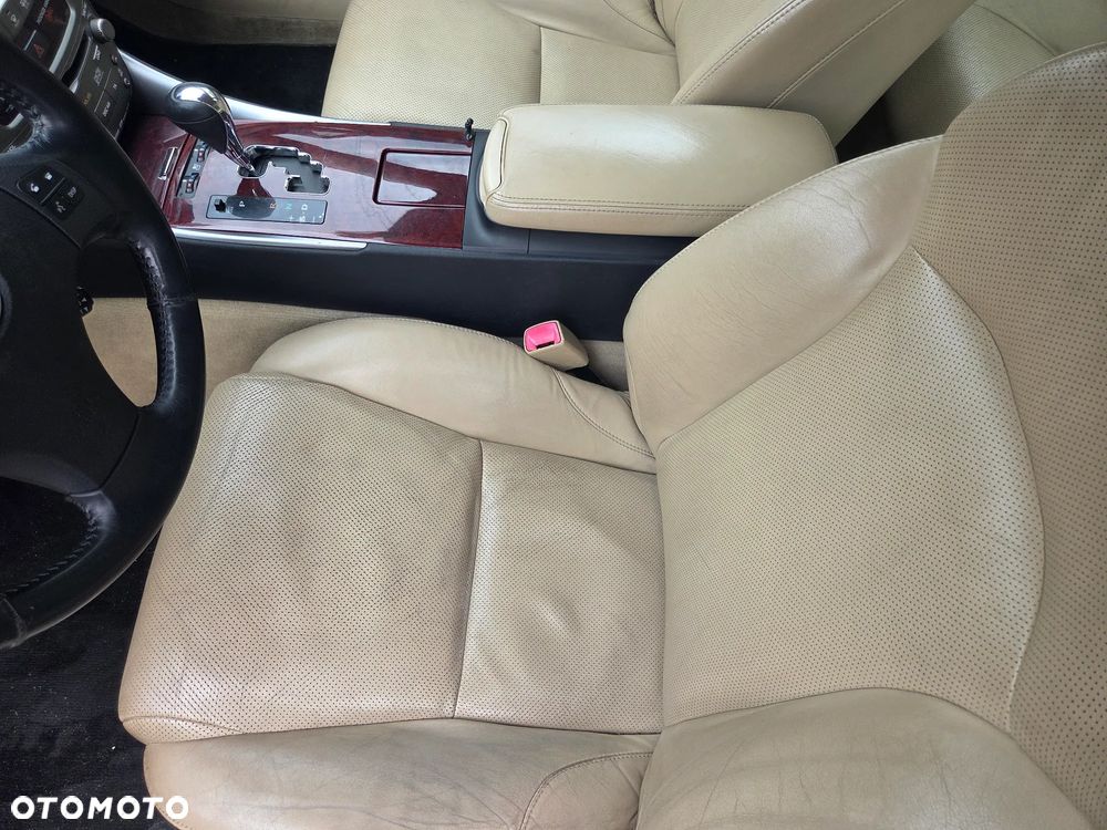 Lexus IS 250 Luxury Line - 17