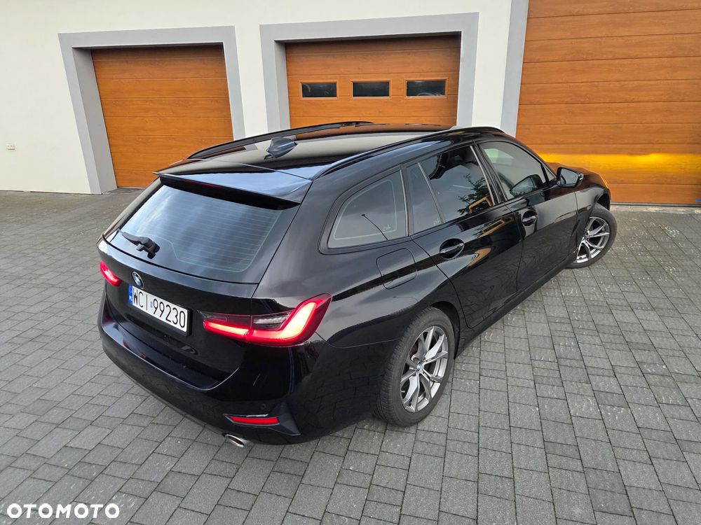 BMW Seria 3 320d Sport Line Shadow - 9