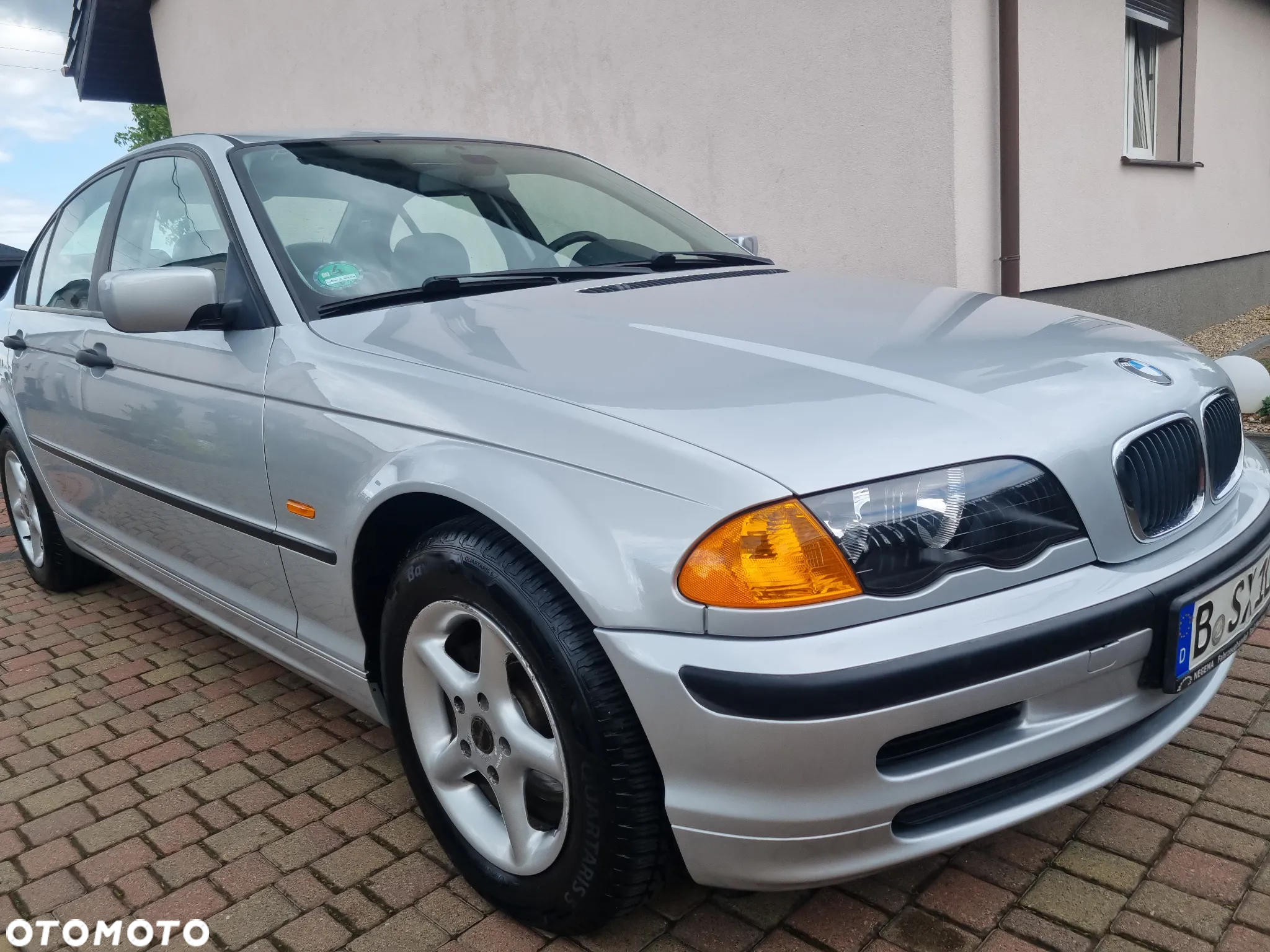 BMW Seria 3 318i - 8
