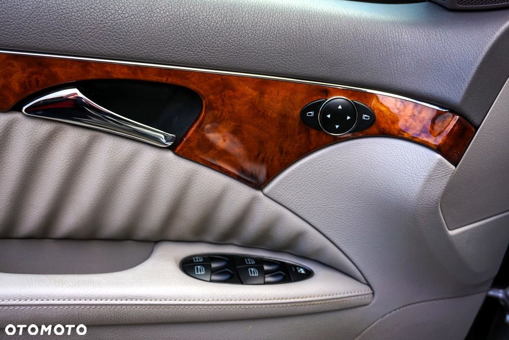 Mercedes-Benz Klasa E 200 Kompressor Automatik Elegance - 22