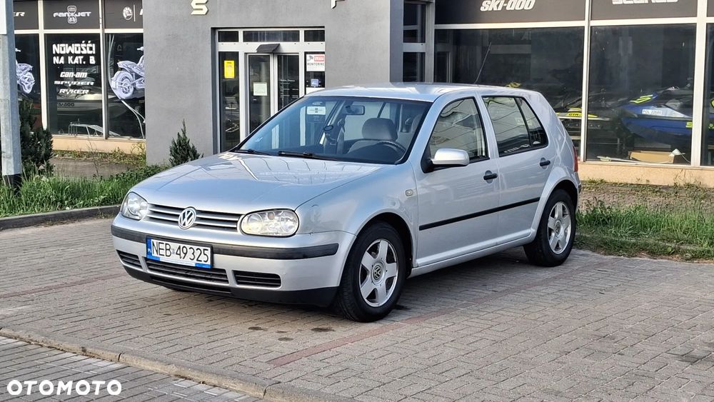 Volkswagen Golf 1.6 - 5