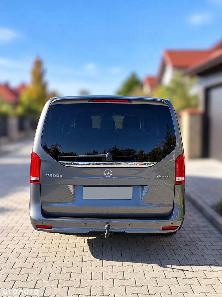 Mercedes-Benz V-Class 2022 photo 3