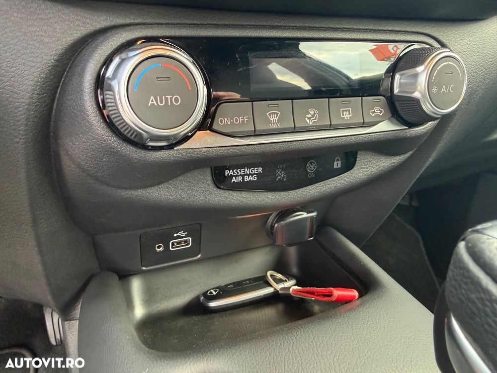 Nissan Juke 1.6 4AMT Tekna - 30