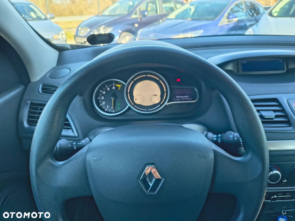 Renault Megane 1.6 16V Expression - 28