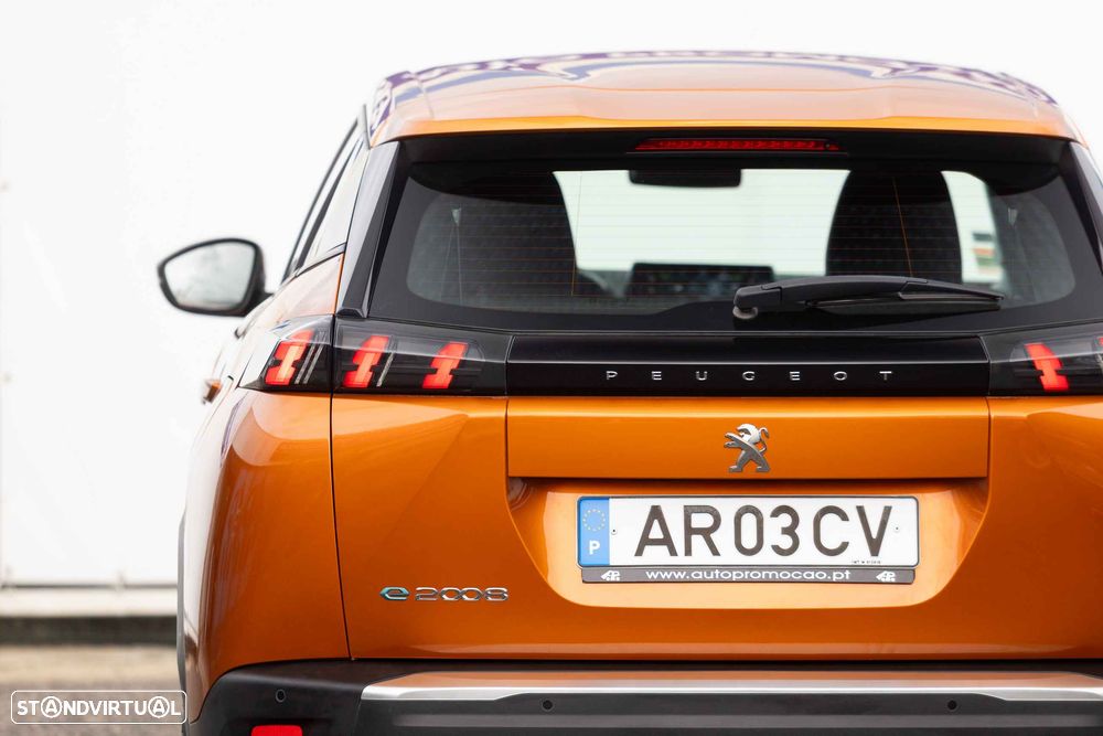 Peugeot e-2008 50 kWh Active Pack - 13