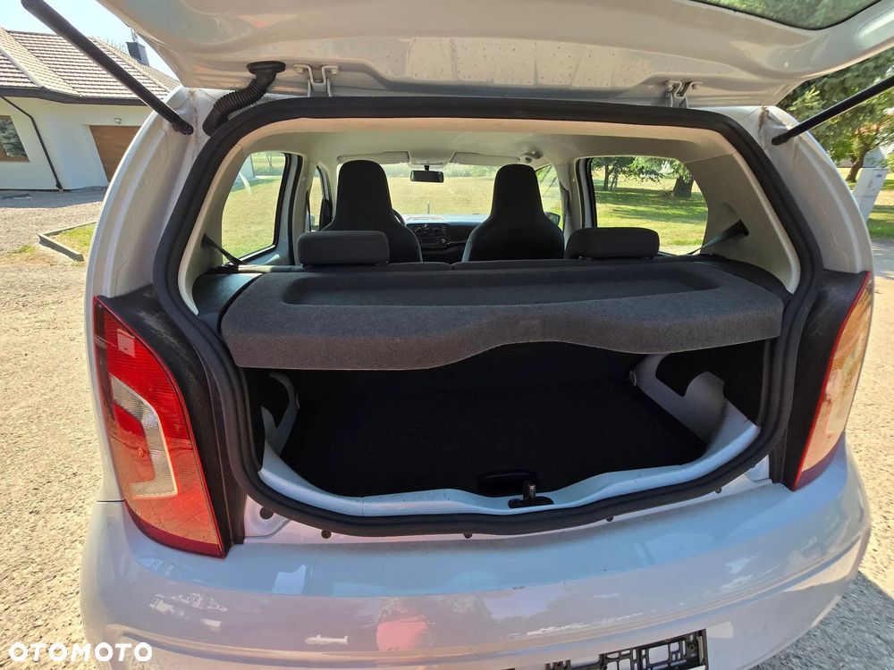 Volkswagen up! - 15