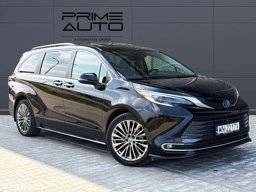 Toyota Sienna - 7