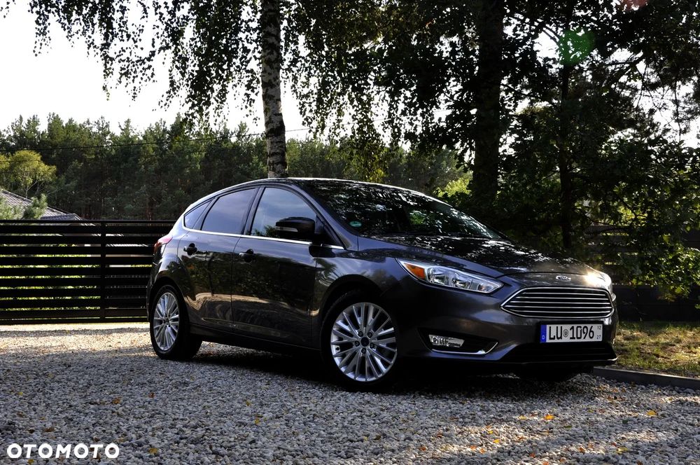 Ford Focus - 10