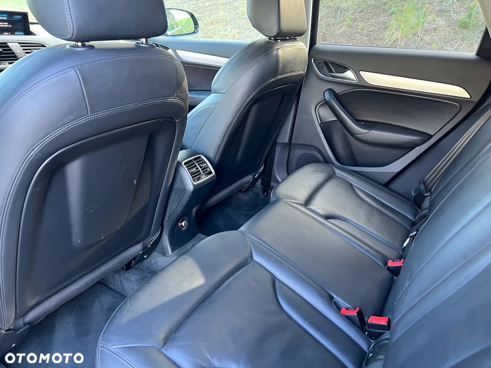 Audi Q3 2.0 TDI Quattro S tronic sport - 22