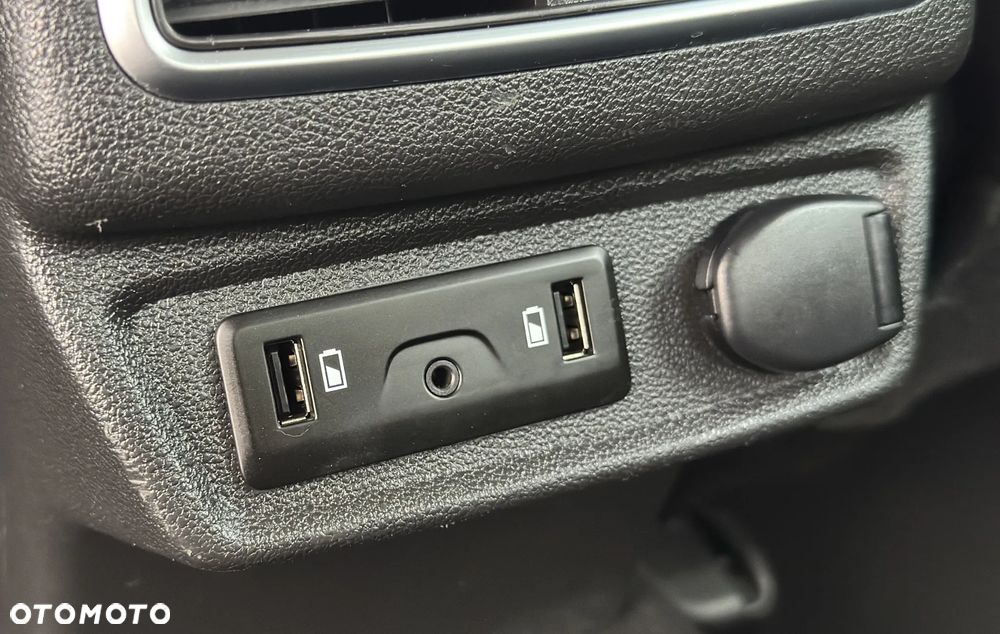 Renault Talisman ENERGY TCe 200 EDC ELYSEE - 29