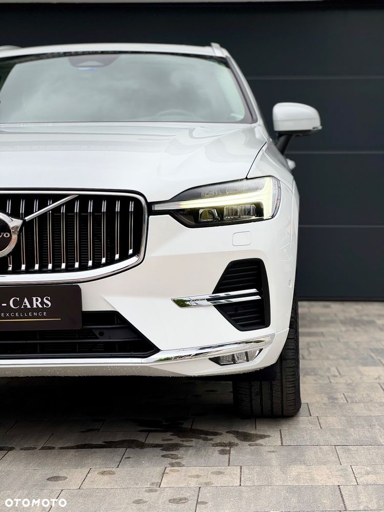 Volvo XC 60 B5 B AWD Plus Bright - 8