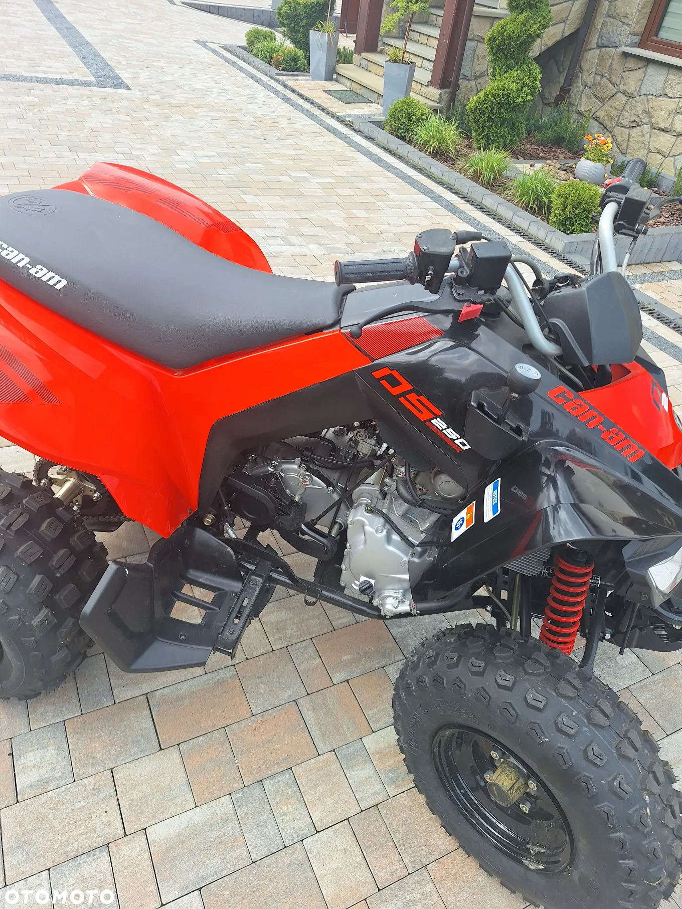 Can-Am Inny