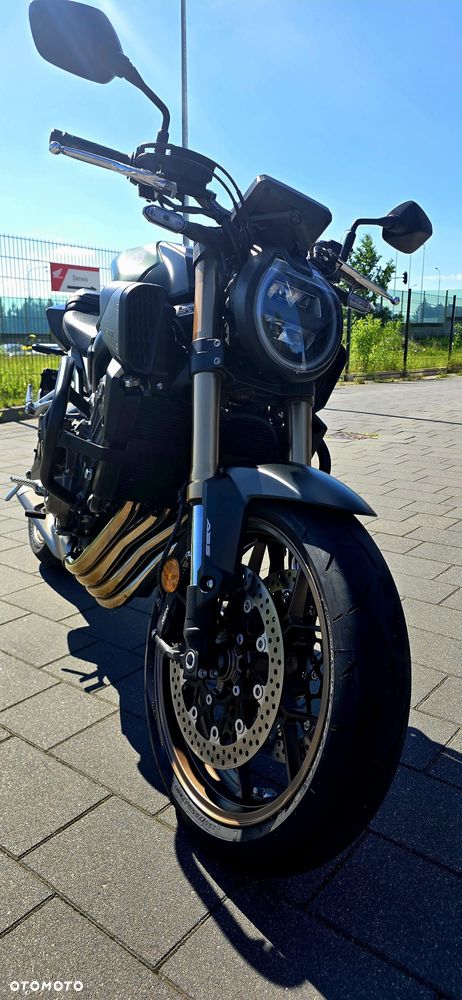 Honda CB - 7