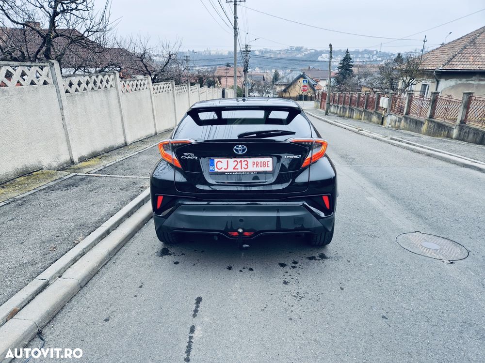 Toyota C-HR Hybrid Style - 11