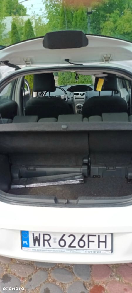 Toyota Yaris - 9