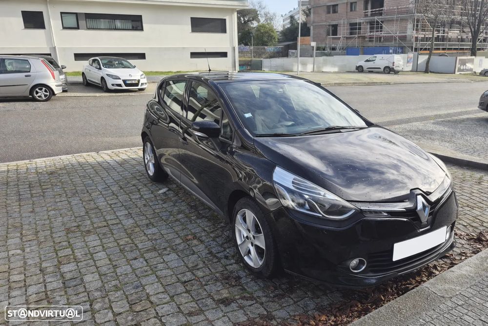 Renault Clio 1.5 dCi # - 4
