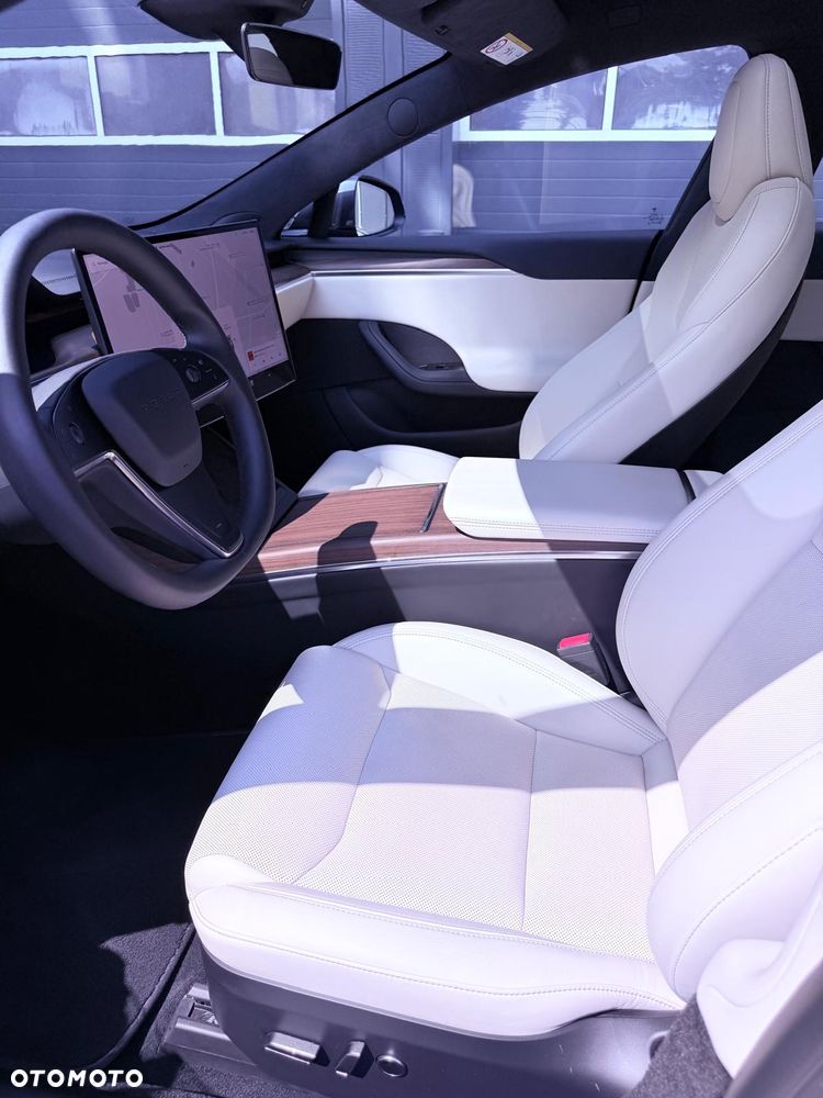 Tesla Model S Long Range AWD - 15