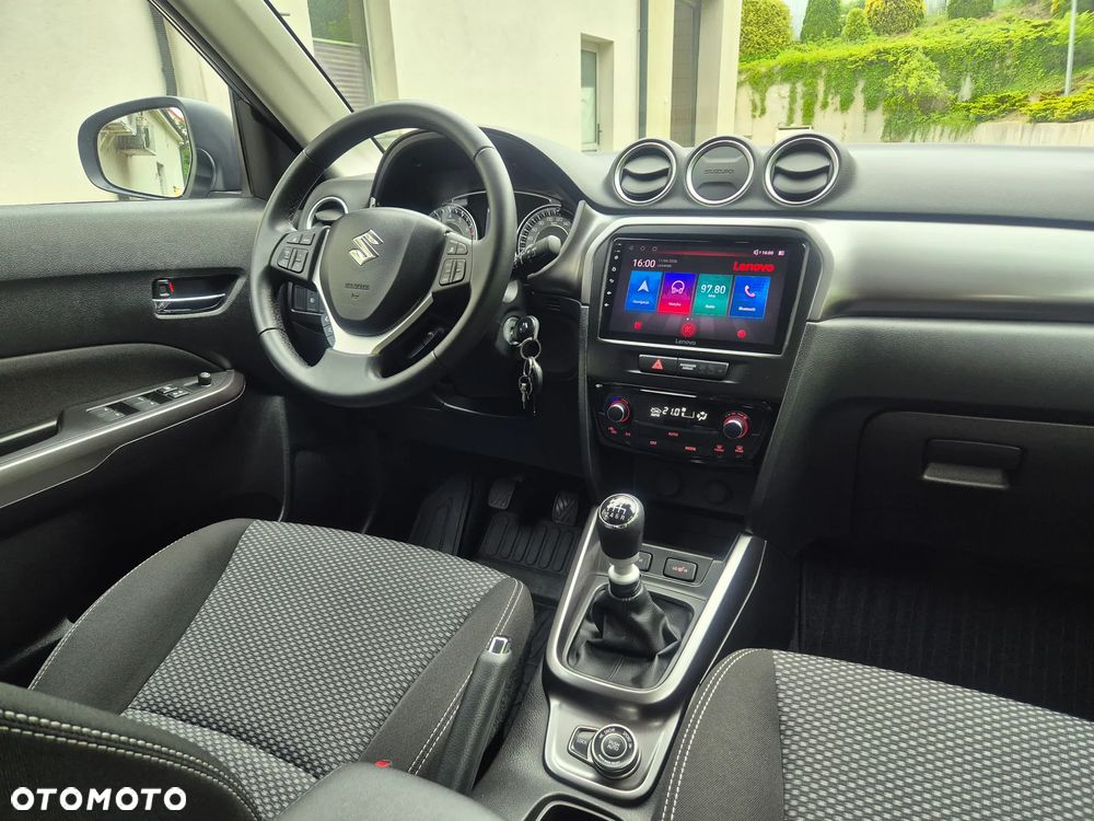 Suzuki Vitara - 21