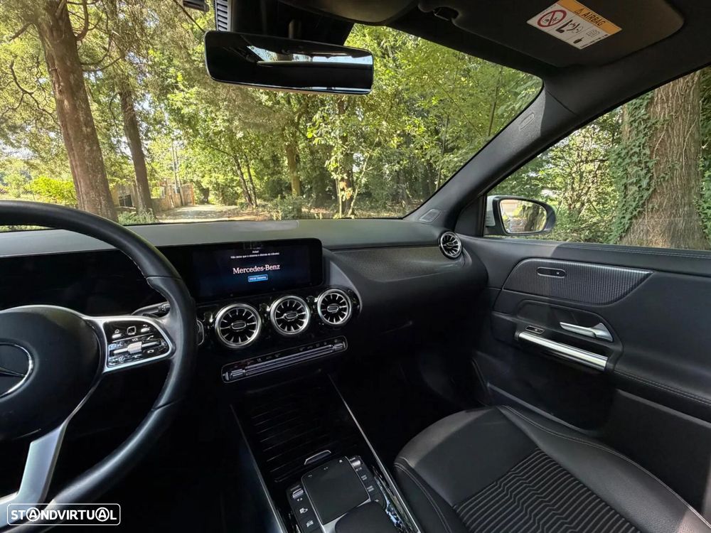 Mercedes-Benz GLA 250 e 8G-DCT Special Edition - 18