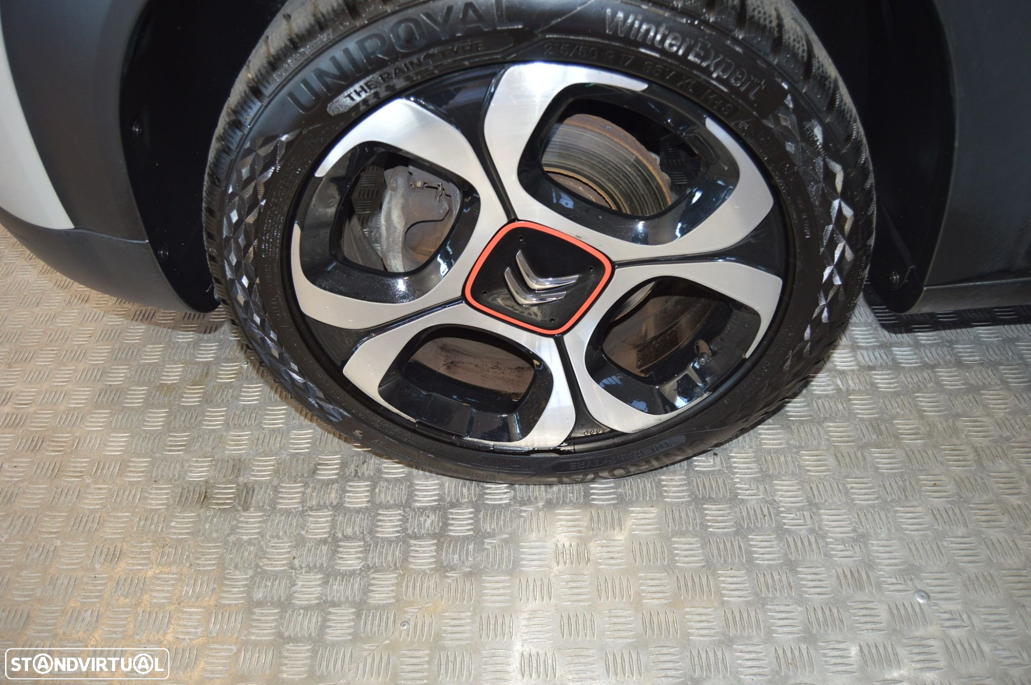 Citroën C3 Aircross 1.2 PureTech Shine - 18