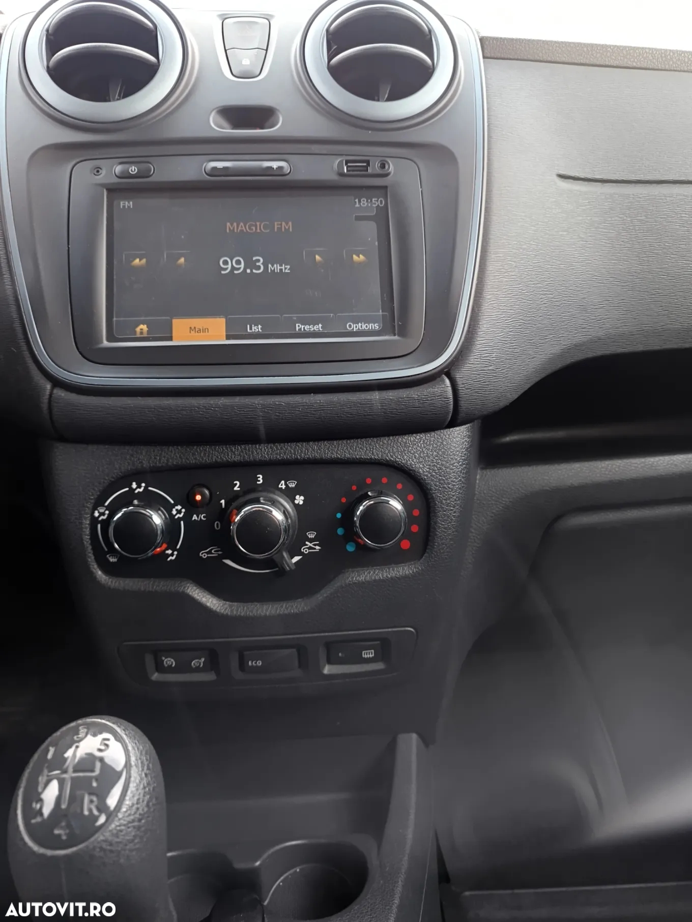 Dacia Dokker 1.5 dCi 90 CP Stepway - 17