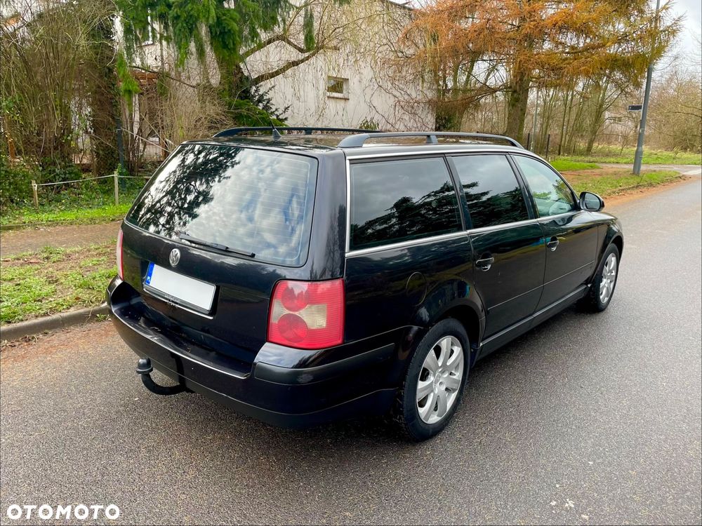 Volkswagen Passat 1.9 TDI Trendline - 3