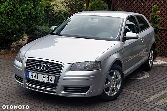 Audi A3 3-drzwiowe 1.6 Ambiente - 1