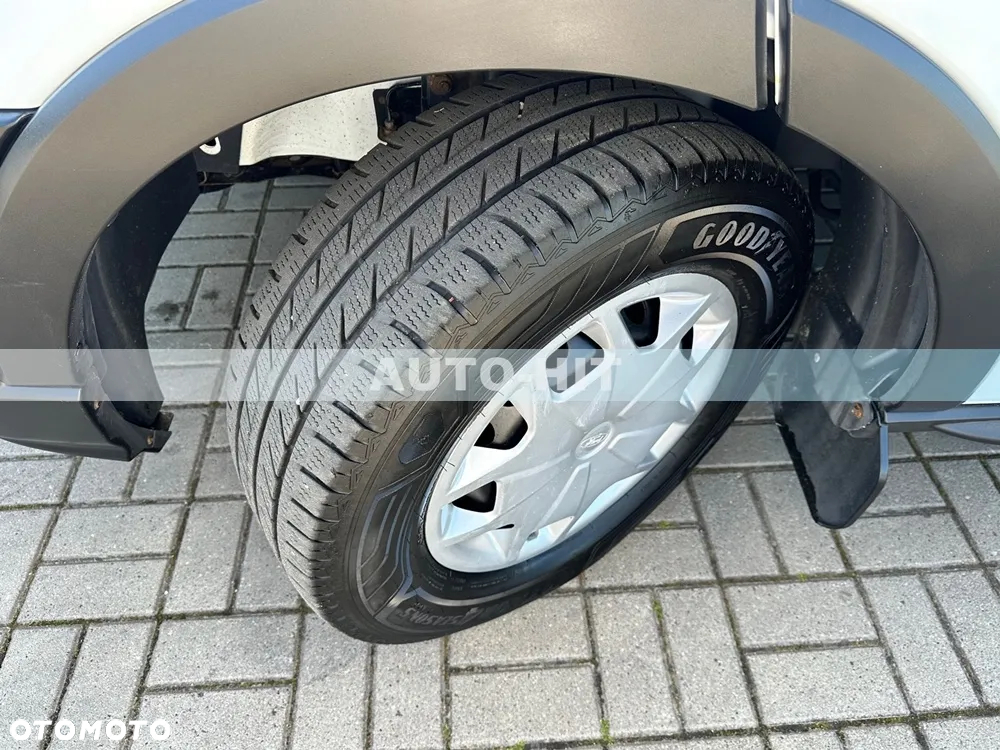 Ford Transit - 18