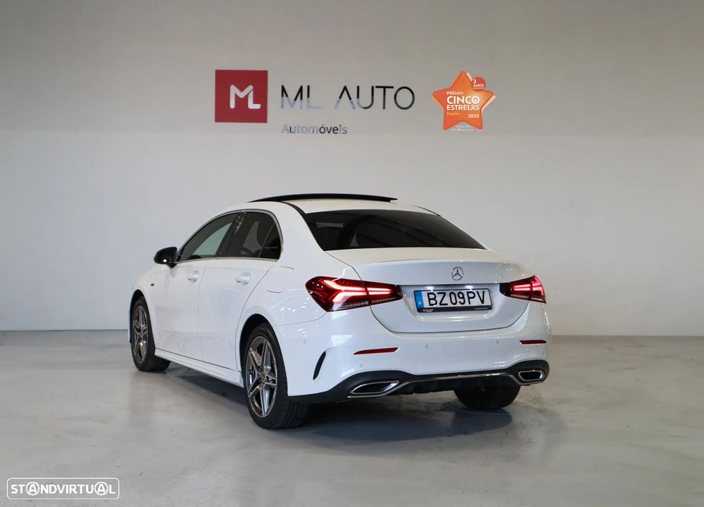 Mercedes-Benz A 250 Limousine e 8G-DCT AMG Line - 4