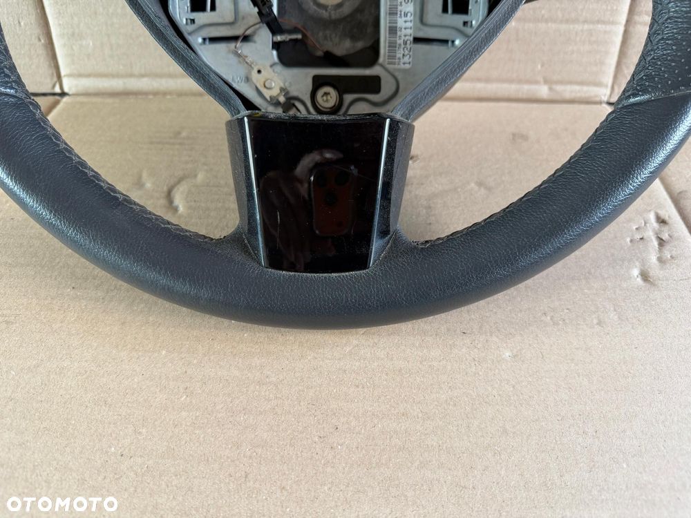 Kierownica skórzana skora multi Opel Astra H III Zafira B oryginał - 5