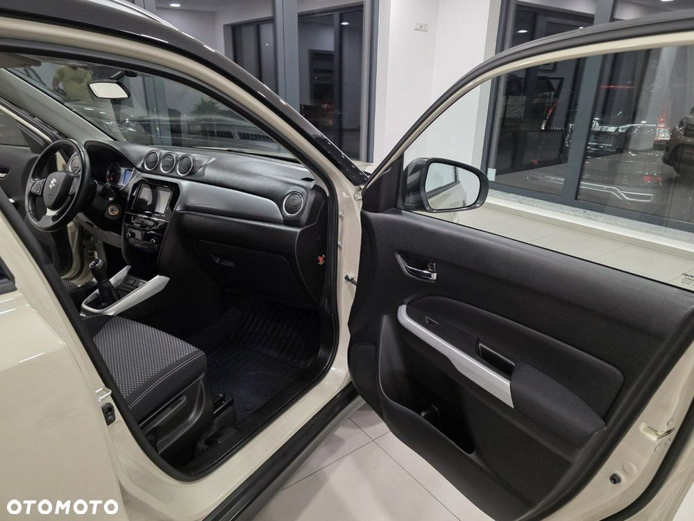 Suzuki Vitara 1.6 (4x2) Comfort+ - 20