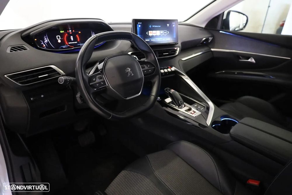 Peugeot 5008 1.5 BlueHDi Allure EAT8 - 24