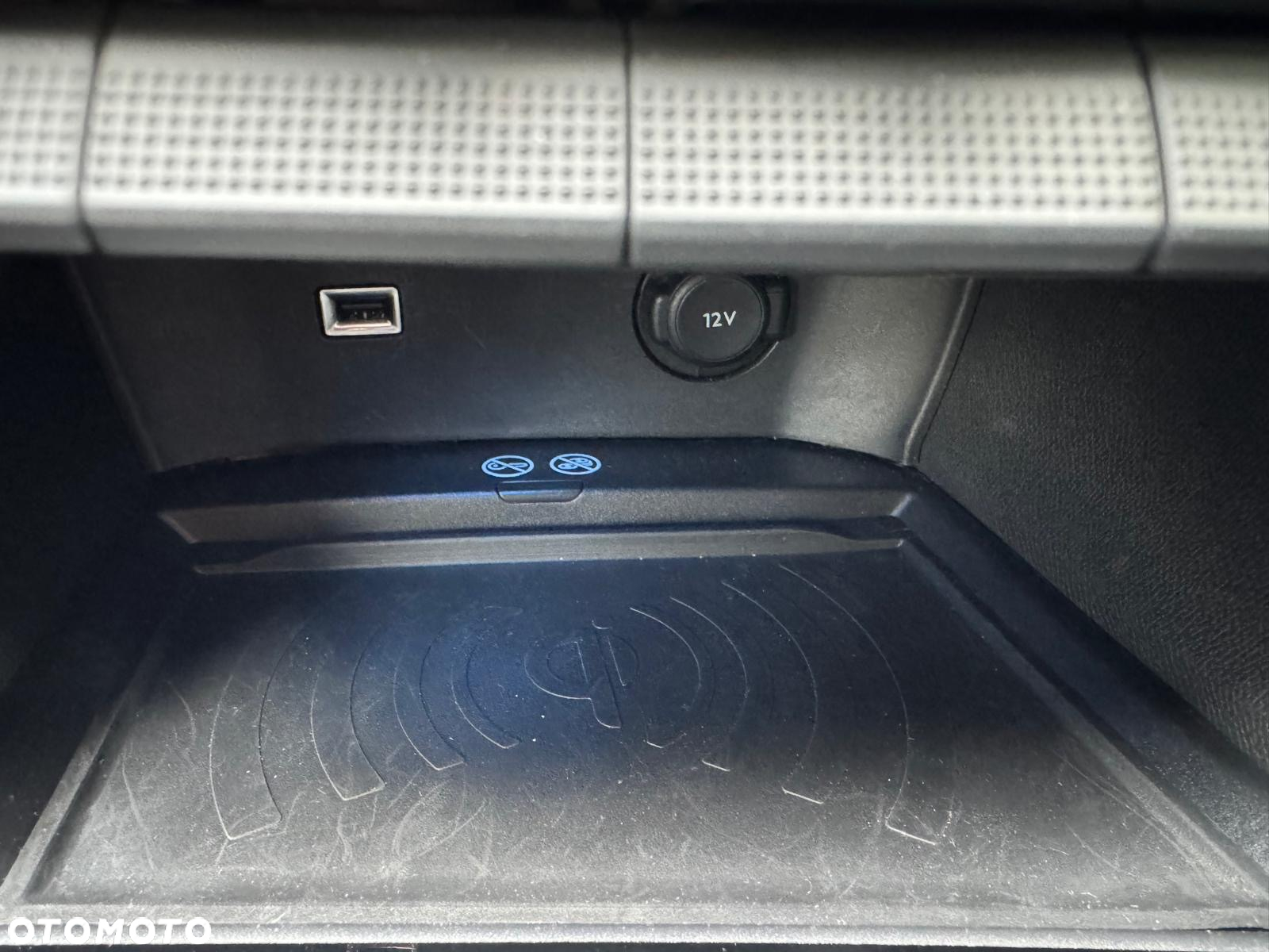 Peugeot 5008 BlueHDI 180 EAT8 GT - 32