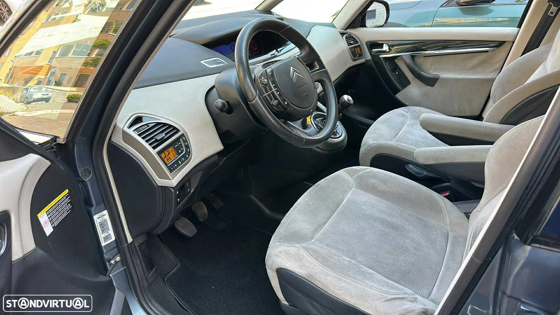 Citroën C4 Grand Picasso 1.6 HDi Dynamique - 16