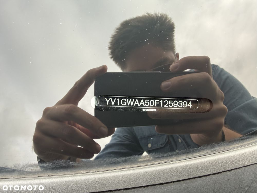 Volvo V60 D6 AWD Plug-in Hybrid Summum - 30