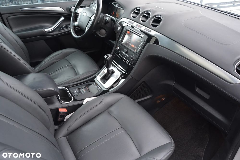 Ford S-Max 2.2 TDCi DPF Durashift-6-tronic Titanium - 34