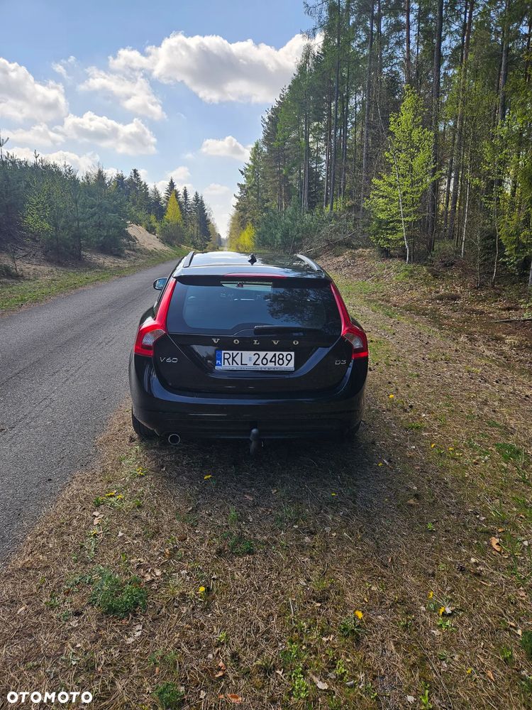 Volvo V60 D3 Kinetic - 4