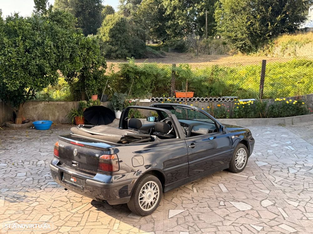 VW Golf 1.6i Highline - 9
