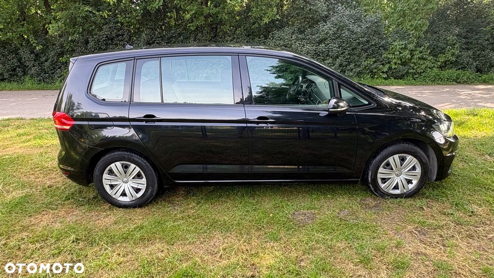 Volkswagen Touran 1.6 TDI SCR (BlueMotion Technology) Comfortline - 18