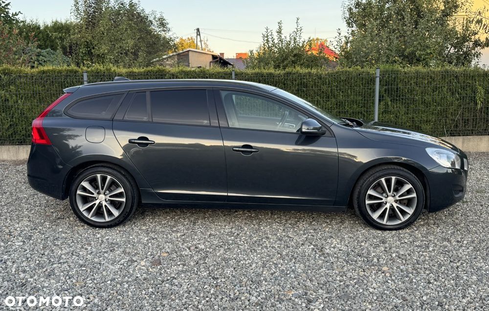 Volvo V60 D3 Business Edition - 6