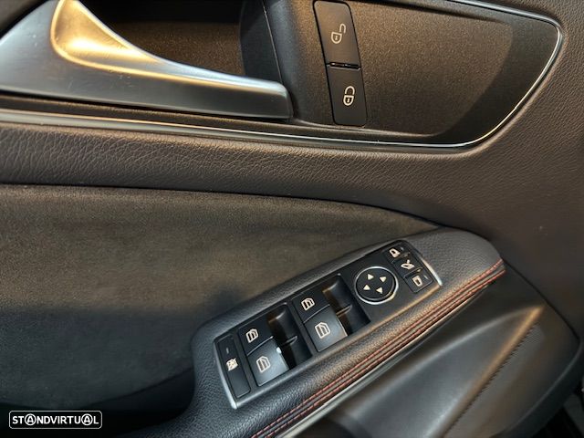 Mercedes-Benz A 180 CDI BE AMG Line - 13